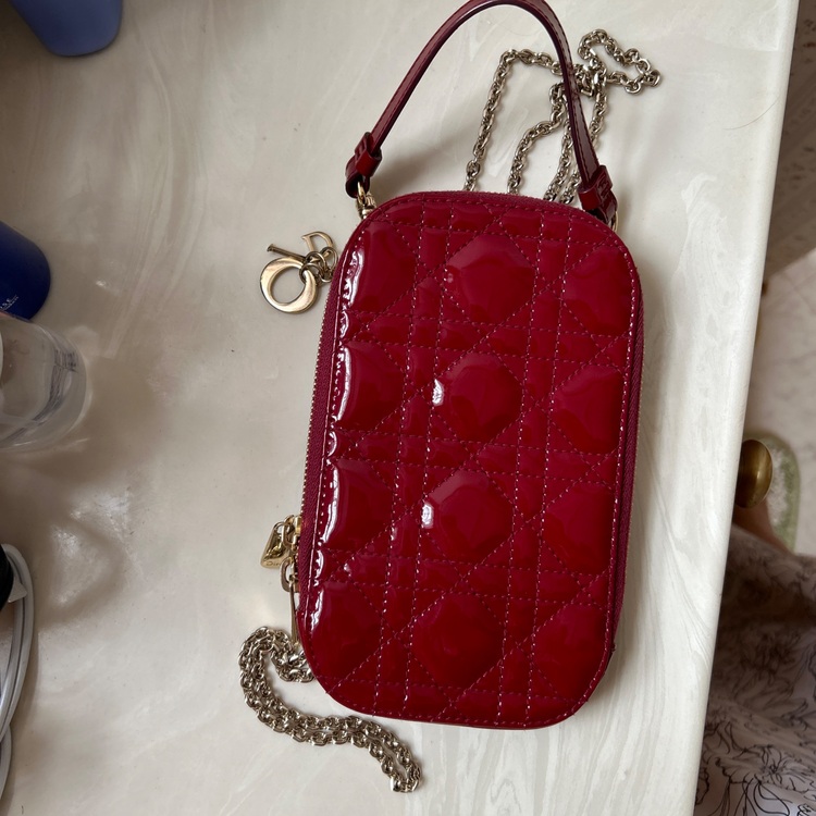 ディオール  （ブランドバッグ）の商品画像 - 査定依頼日：2025年9月24日 - 最高査定価格：65,000円