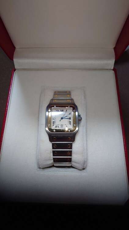 カルティエ サントス W20011C4（高級時計）の商品画像 - 査定依頼日：2025年5月20日 - 最高査定価格：600,000円