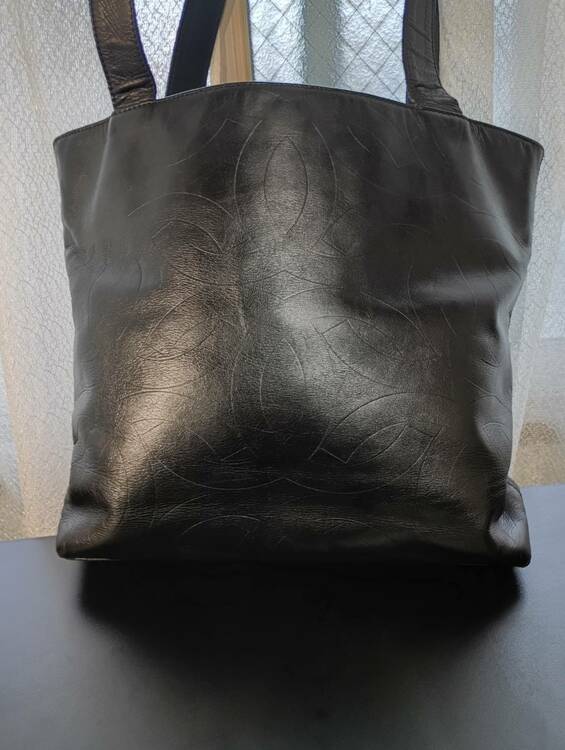 シャネル トートバッグ（ブランドバッグ）の商品画像 - 査定依頼日：2026年10月11日 - 最高査定価格：100,000円