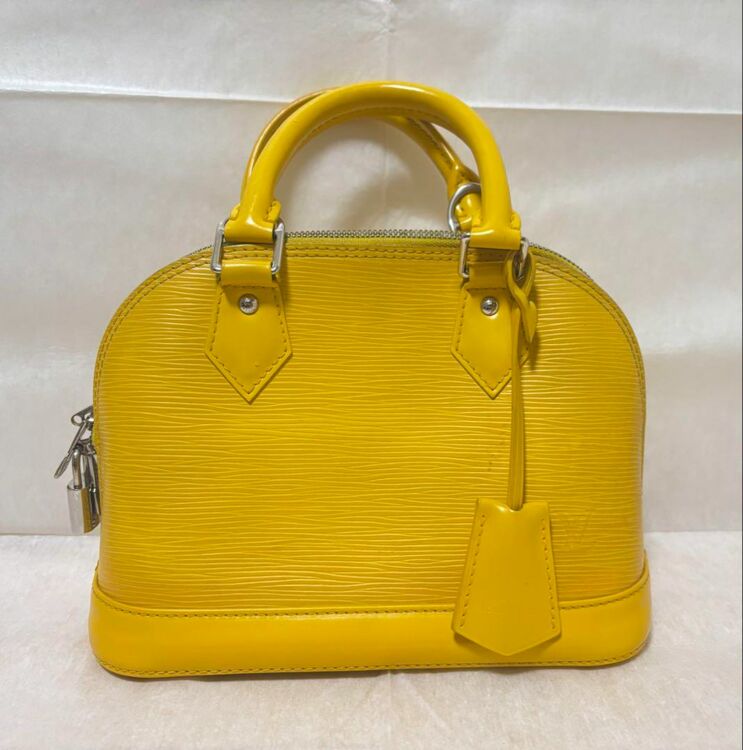 M40866 アルマBB　シトロン（ブランドバッグ）の商品画像 - 査定依頼日：2025年6月2日 - 最高査定価格：105,000円