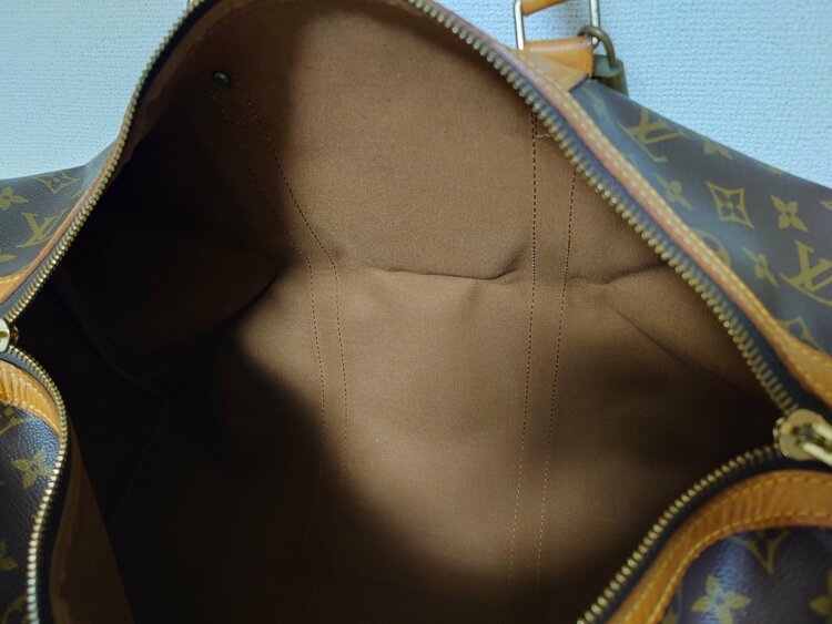 ボストンバッグ（名称等不明）（ブランドバッグ）の商品画像 - 査定依頼日：2025年12月19日 - 最高査定価格：100,000円