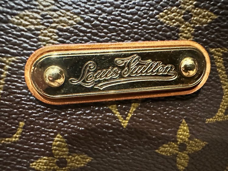 ルイ・ヴィトン モノグラム モントルグイユGM M95566（ブランドバッグ）の商品画像 - 査定依頼日：2023年4月23日 - 最高査定価格：55,000円