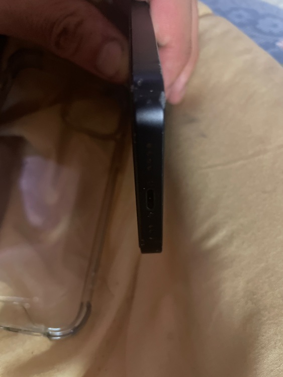 iPhone12mini（スマホ）の商品画像 - 査定依頼日：2025年6月5日 - 最高査定価格：13,000円