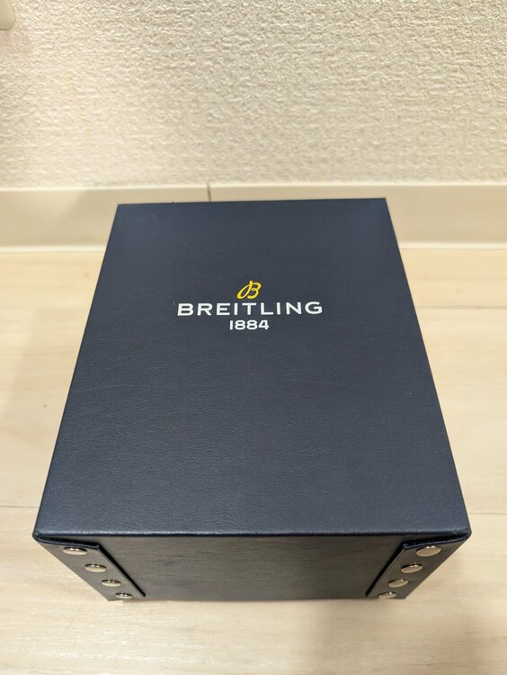 ブライトリング  スーパーオーシャンヘリテージ B20 オートマチック42（高級時計）の商品画像 - 査定依頼日：2026年6月3日 - 最高査定価格：620,000円