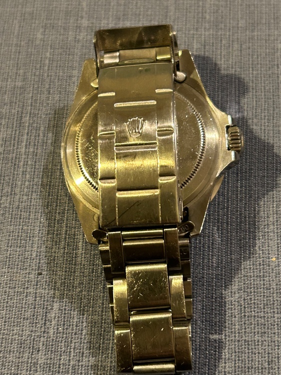 ロレックス パーペチュアルデイト 250010 / D693162 / 1570 / 168（高級時計）の商品画像 - 査定依頼日：2026年3月22日 - 最高査定価格：3,600,000円