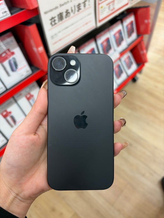 iPhone 15 128GB docomo（スマホ）の商品画像 - 査定依頼日：2026年2月21日 - 最高査定価格：63,000円
