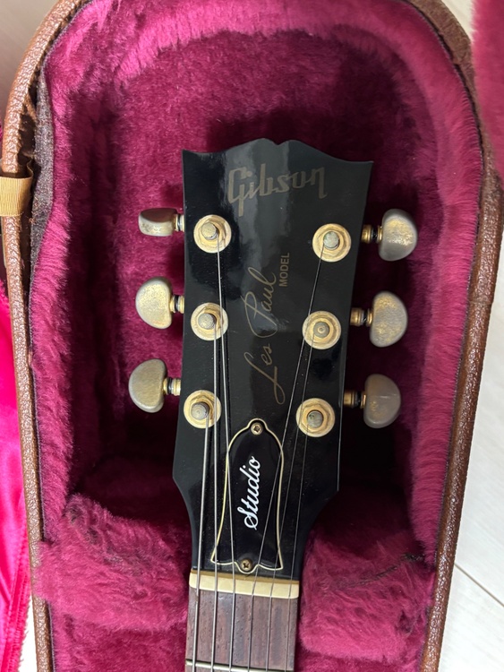 Gibson Les Paul Studio 1998 WineRed（ピアノ・楽器・PA機材）の商品画像 - 査定依頼日：2026年5月18日 - 最高査定価格：83,000円