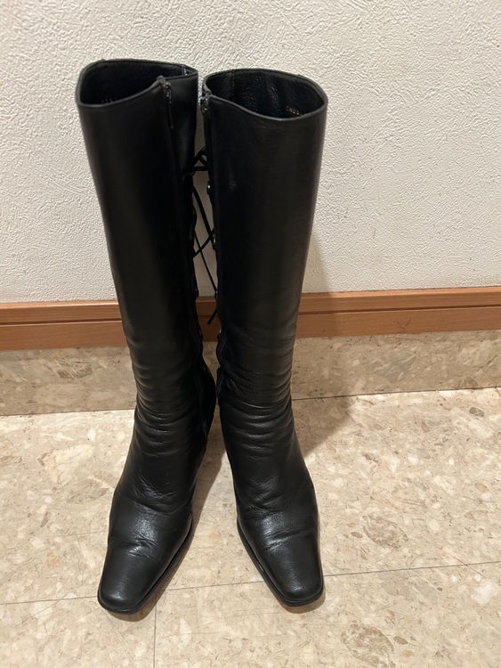 ロングブーツ（古着・ファッション）の商品画像 - 査定依頼日：2025年10月10日 - 最高査定価格：500円