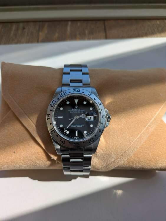 ロレックス エクスプローラー R16570（高級時計）の商品画像 - 査定依頼日：2025年4月30日 - 最高査定価格：910,000円