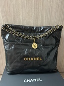 CHANEL22ブラック　ミディアムサイズ　ゴールド金具（ブランドバッグ）の商品画像 - 査定依頼日：2026年5月24日 - 最高査定価格：1,100,000円
