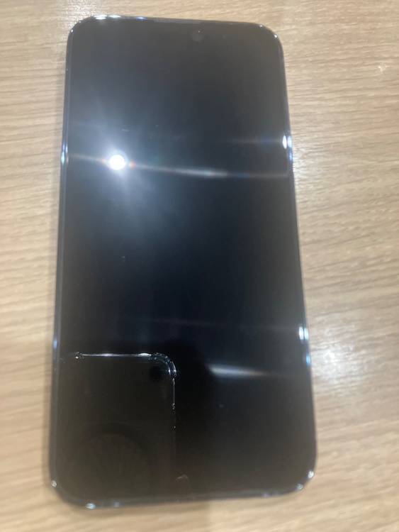 iPhone iPhone 14 Pro Max 256GB au（スマホ）の商品画像 - 査定依頼日：2026年9月23日 - 最高査定価格：86,000円
