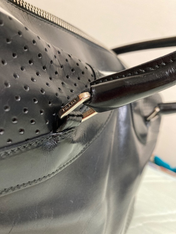 プラダ  （ブランドバッグ）の商品画像 - 査定依頼日：2025年9月29日 - 最高査定価格：22,000円