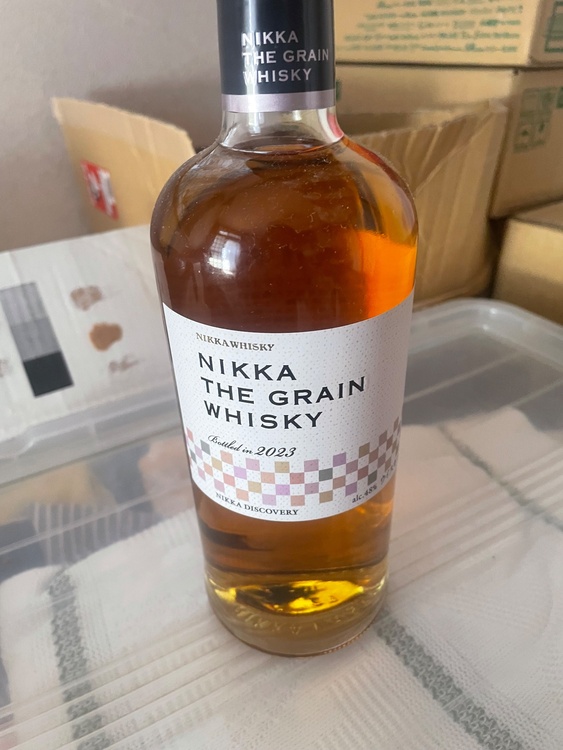 ニッカウヰスキー　ニッカ　ザ　グレーン（お酒）の商品画像 - 査定依頼日：2026年3月1日 - 最高査定価格：11,000円