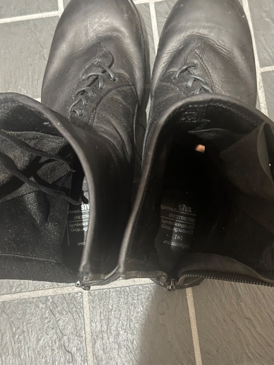 siva（古着・ファッション）の商品画像 - 査定依頼日：2025年12月3日 - 最高査定価格：6,000円