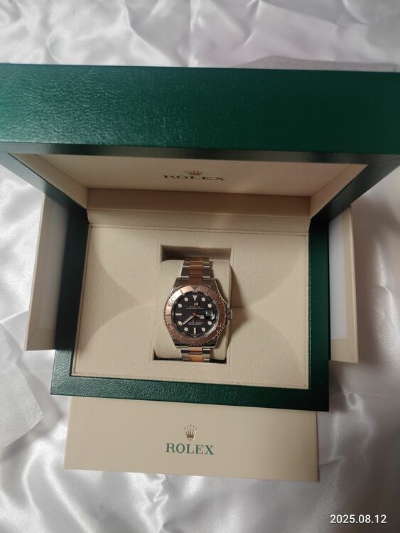 ロレックス ヨットマスター 12662（高級時計）の商品画像 - 査定依頼日：2025年8月12日 - 最高査定価格：2,100,000円