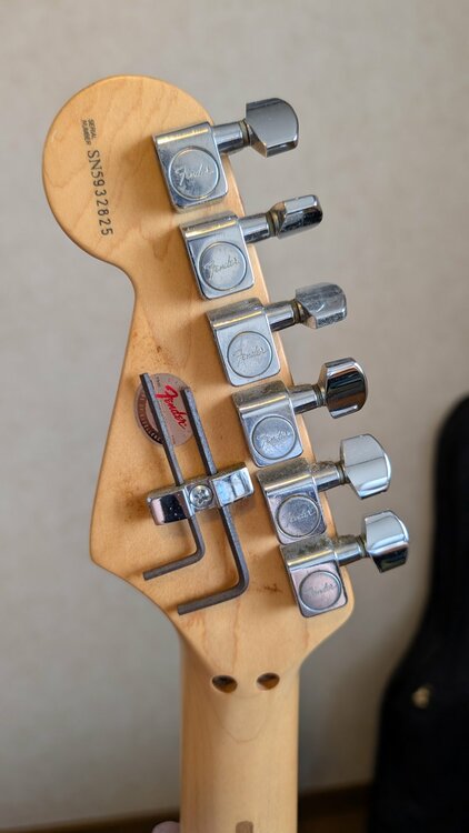 Fender USA Richie Sambora Stratcaster （ピアノ・楽器・PA機材）の商品画像 - 査定依頼日：2026年3月28日 - 最高査定価格：360,000円