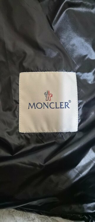 daniel（古着・ファッション）の商品画像 - 査定依頼日：2026年4月25日 - 最高査定価格：100,000円