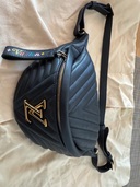 ニューウェーブ バムバッグ