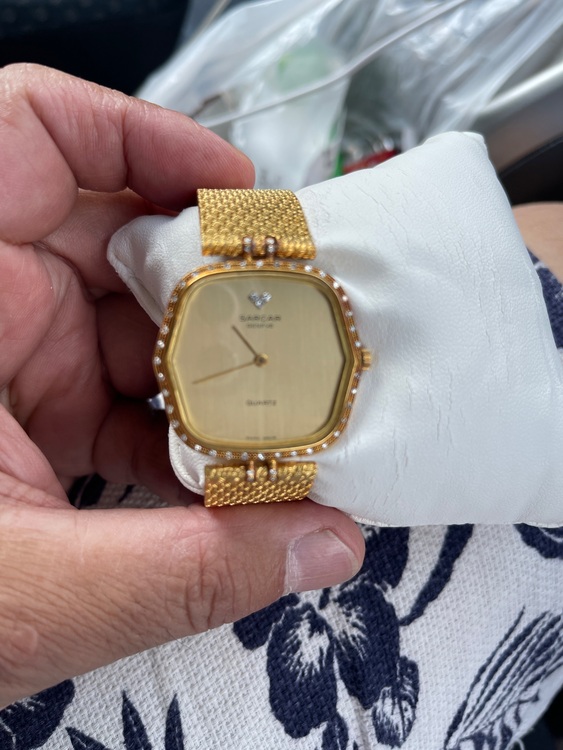 その他 その他 GENEVE（高級時計）の商品画像 - 査定依頼日：2025年8月24日 - 最高査定価格：600,000円