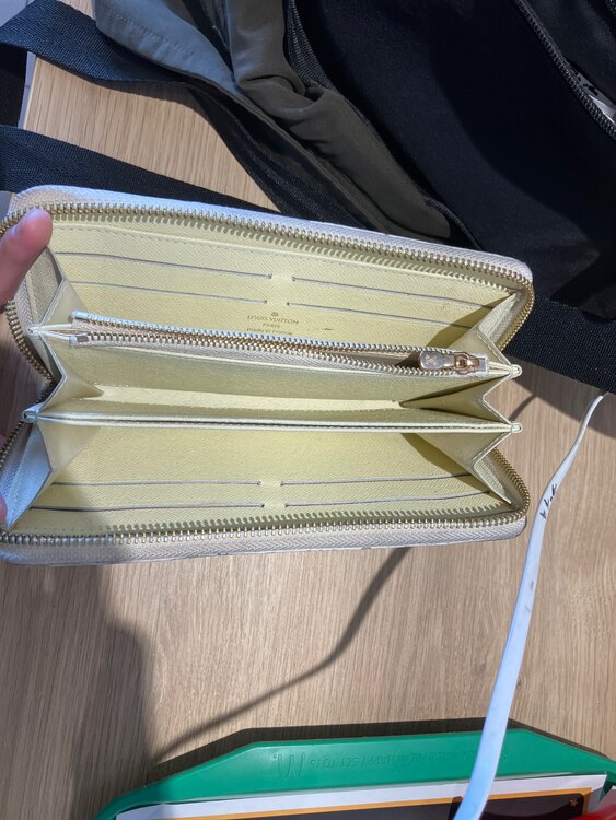 ルイヴィトン ダミエ （ブランドバッグ）の商品画像 - 査定依頼日：2025年5月12日 - 最高査定価格：20,000円