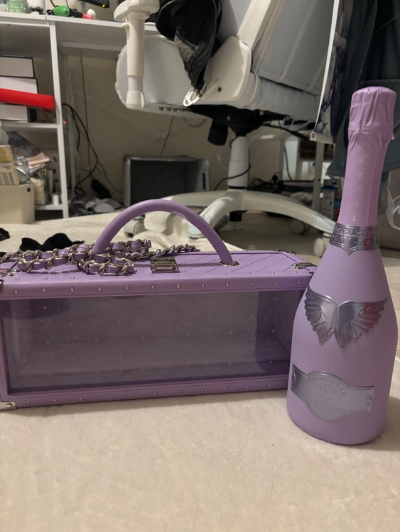 ANGEL CHAMPAGNE NV Demi Sec Limited（お酒）の商品画像 - 査定依頼日：2026年1月15日 - 最高査定価格：20,000円