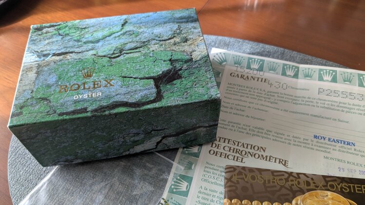 ロレックス パーペチュアルデイト 15200（高級時計）の商品画像 - 査定依頼日：2026年1月12日 - 最高査定価格：750,000円