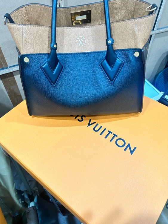 ルイヴィトン（ブランドバッグ）の商品画像 - 査定依頼日：2025年12月16日 - 最高査定価格：250,000円