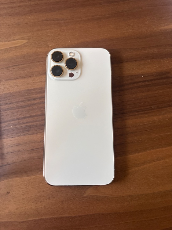 iPhone 13 Pro Max 128GB SIMフリー（スマホ）の商品画像 - 査定依頼日：2026年5月6日 - 最高査定価格：59,000円