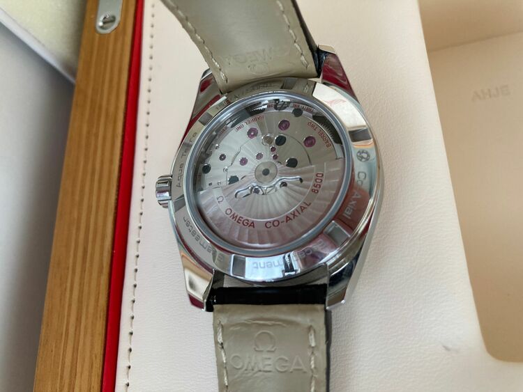 オメガ シーマスター 214270（高級時計）の商品画像 - 査定依頼日：2025年11月27日 - 最高査定価格：420,000円