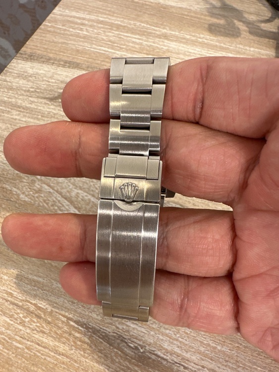 ロレックス サブマリーナー （高級時計）の商品画像 - 査定依頼日：2025年6月13日 - 最高査定価格：1,900,000円