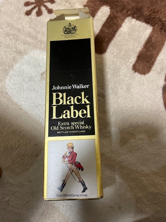ウイスキー ジョニーウォーカー （お酒）の商品画像 - 査定依頼日：2026年2月26日 - 最高査定価格：5,000円