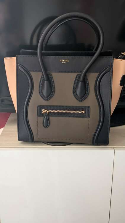 セリーヌ  （ブランドバッグ）の商品画像 - 査定依頼日：2025年2月21日 - 最高査定価格：100,000円