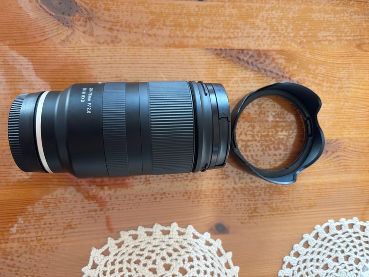 28-75mm F2.8 DiIIIRXD（カメラ）の商品画像 - 査定依頼日：2026年5月4日 - 最高査定価格：40,100円