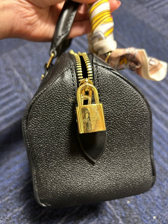 バンドリエール20（ブランドバッグ）の商品画像 - 査定依頼日：2025年4月21日 - 最高査定価格：260,000円