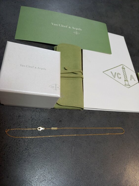 フォルサチェーン（金・貴金属）の商品画像 - 査定依頼日：2026年4月9日 - 最高査定価格：200,000円