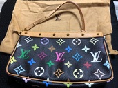 ルイヴィトン マルチカラー （ブランドバッグ）の商品画像 - 査定依頼日：2025年8月18日 - 最高査定価格：125,000円
