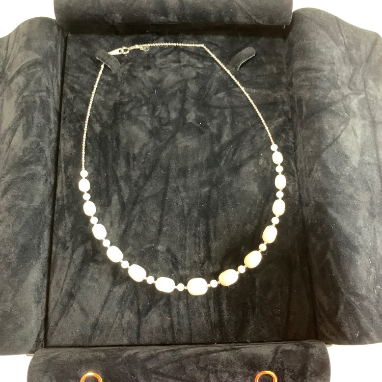 珊瑚のネックレス（宝石）の商品画像 - 査定依頼日：2023年6月26日 - 最高査定価格：100,000円