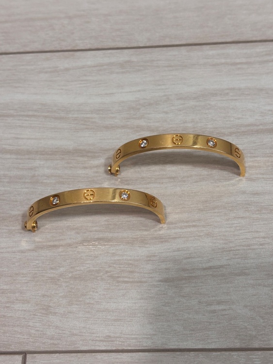 カルティエ　ラブブレス（金・貴金属）の商品画像 - 査定依頼日：2026年9月14日 - 最高査定価格：1,100,000円