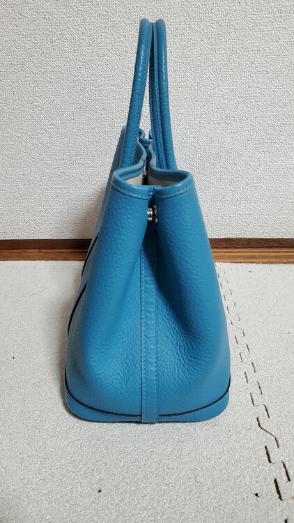 ネゴンダ　ターコイズ（ブランドバッグ）の商品画像 - 査定依頼日：2025年11月20日 - 最高査定価格：280,000円