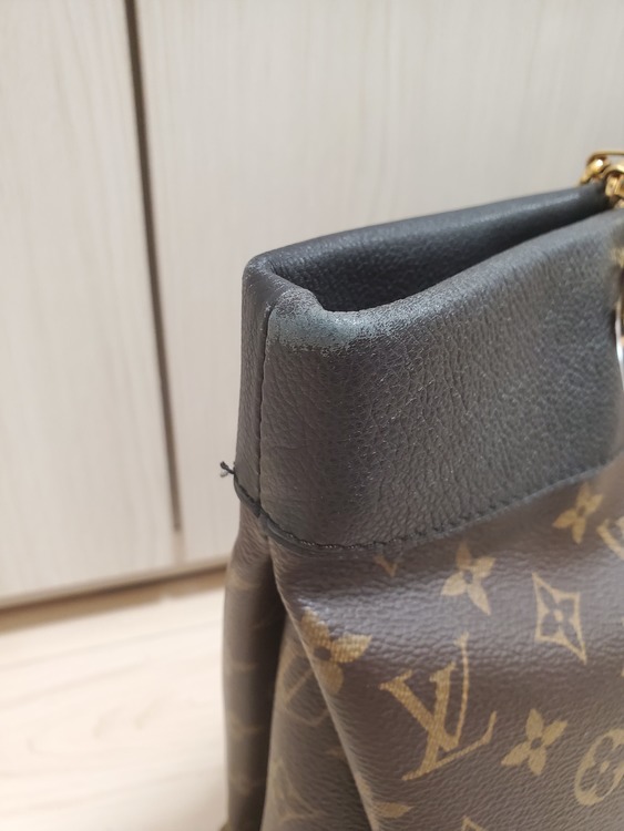 パラスショッパー（ブランドバッグ）の商品画像 - 査定依頼日：2020年10月6日 - 最高査定価格：150,000円