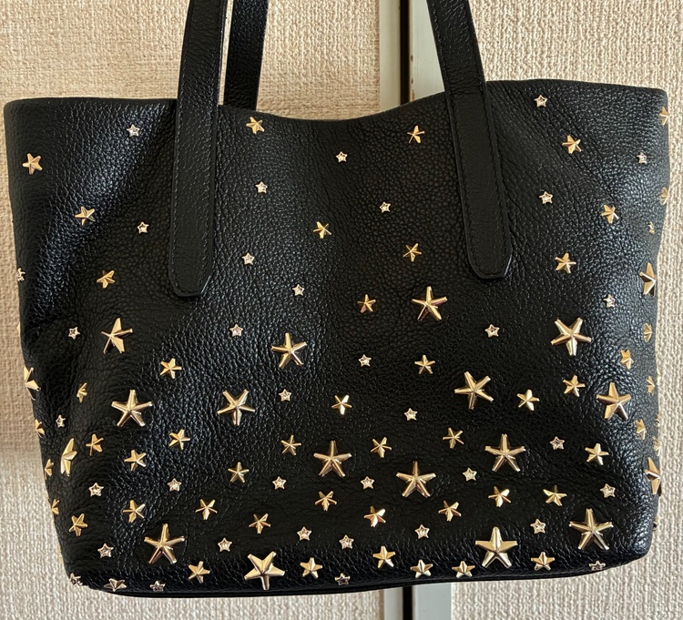 ジミーチュウ  （ブランドバッグ）の商品画像 - 査定依頼日：2026年3月19日 - 最高査定価格：20,000円