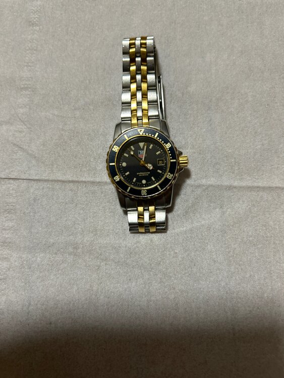 タグホイヤー その他 （高級時計）の商品画像 - 査定依頼日：2025年2月20日 - 最高査定価格：30,000円