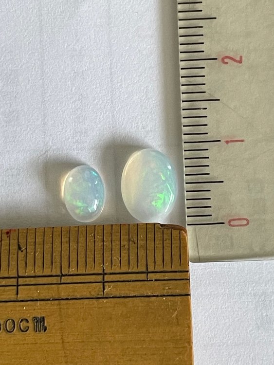 オパールルース2点スペサルティンガーネット一点（宝石）の商品画像 - 査定依頼日：2023年7月6日 - 最高査定価格：4,000円