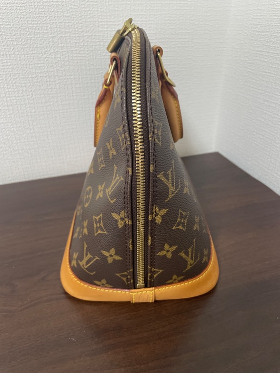 アルマ（ブランドバッグ）の商品画像 - 査定依頼日：2025年8月2日 - 最高査定価格：80,000円