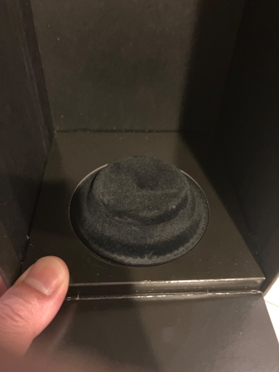 シャンパン ドン・ペリニヨン （お酒）の商品画像 - 査定依頼日：2026年1月16日 - 最高査定価格：19,500円