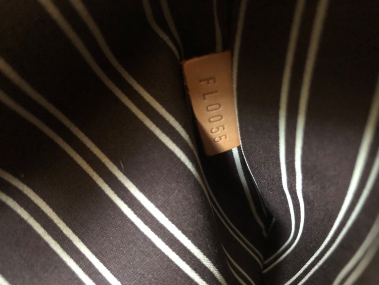 ボストンバック（ブランドバッグ）の商品画像 - 査定依頼日：2025年6月29日 - 最高査定価格：46,000円