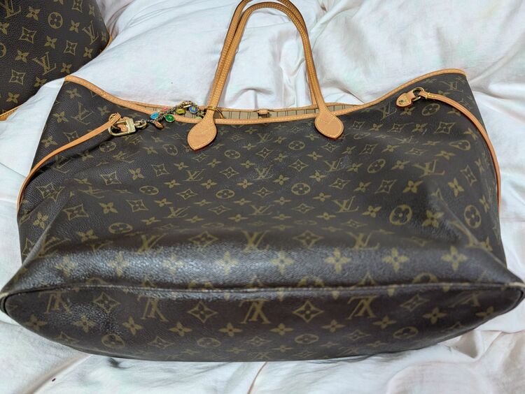 ネヴァーフル（ブランドバッグ）の商品画像 - 査定依頼日：2025年11月16日 - 最高査定価格：150,000円