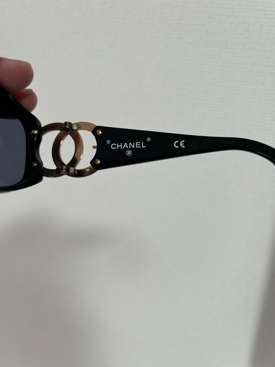 CHANEL シャネル ココマーク サングラス 02461 94305 アイウェ（古着・ファッション）の商品画像 - 査定依頼日：2026年6月21日 - 最高査定価格：10,000円
