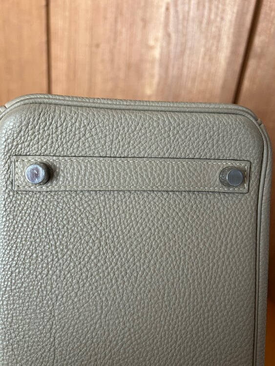 エルメス バーキン （ブランドバッグ）の商品画像 - 査定依頼日：2025年2月11日 - 最高査定価格：2,300,000円