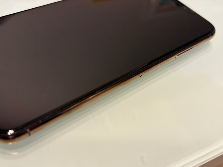 iPhone XS MAX（スマホ）の商品画像 - 査定依頼日：2025年5月13日 - 最高査定価格：19,000円